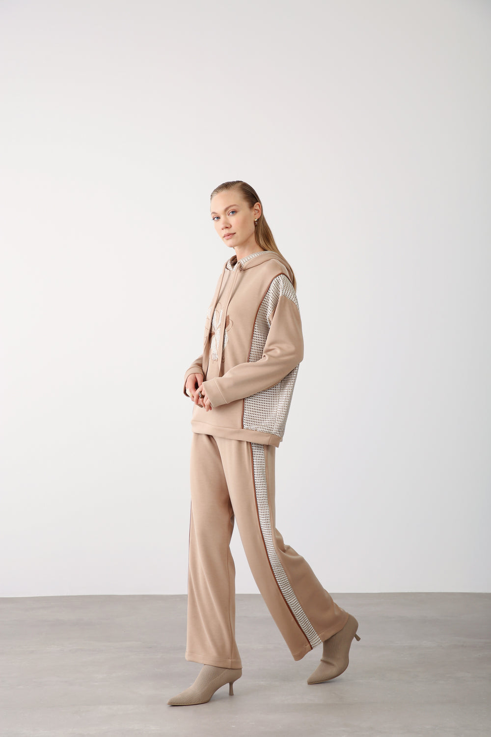 Wholesale Oysho Fabric Mesh-Detail Pants - Beige