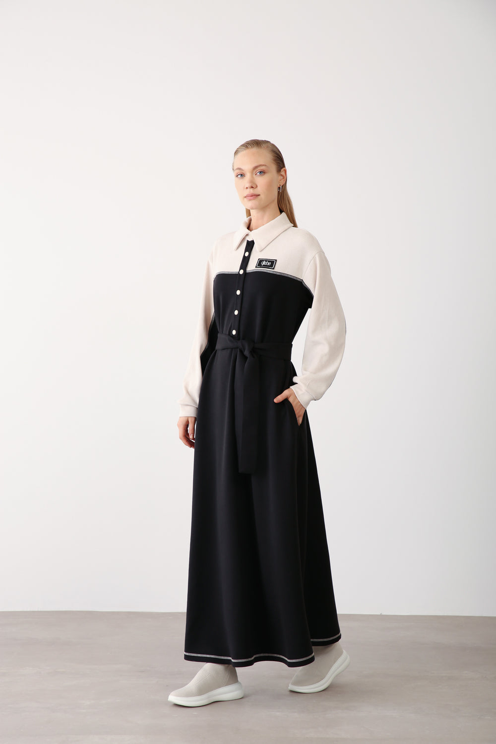 Wholesale Premium Cotton Fabric Contrast Detailed Belted Dress - Black