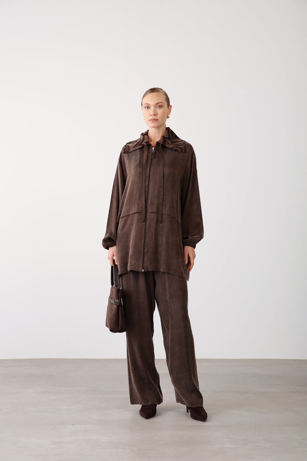 Wholesale Premium Combed Cotton Fabric Elastic Waist Wide-Leg Pants – Brown