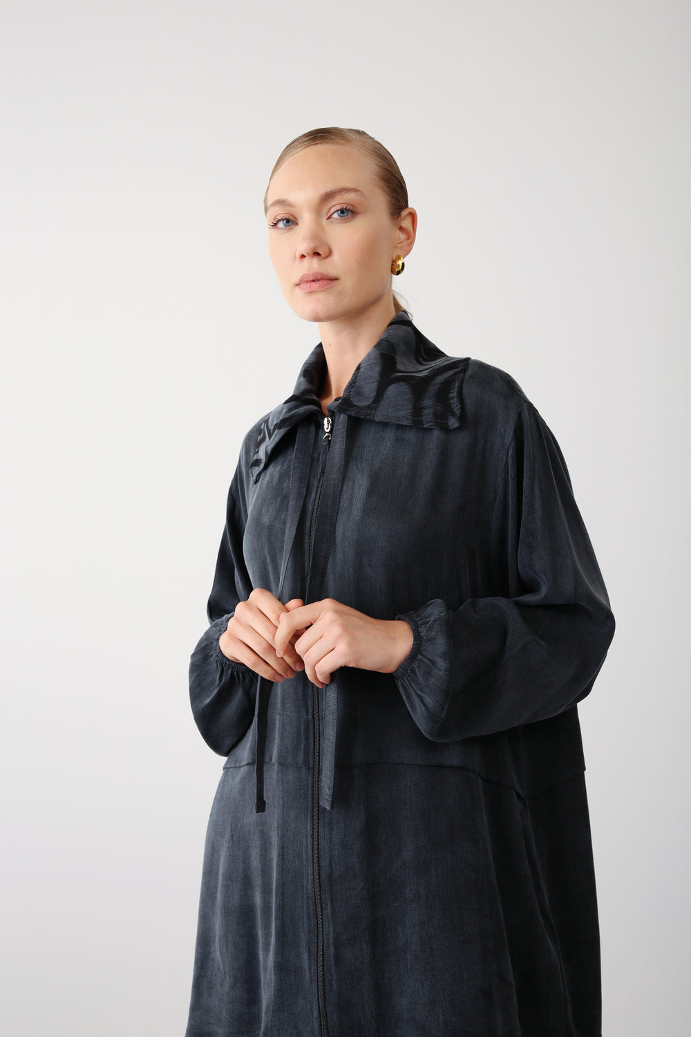 Wholesale Premium Combed Cotton Fabric Patterned Collar Zip-Up Jacket – Black