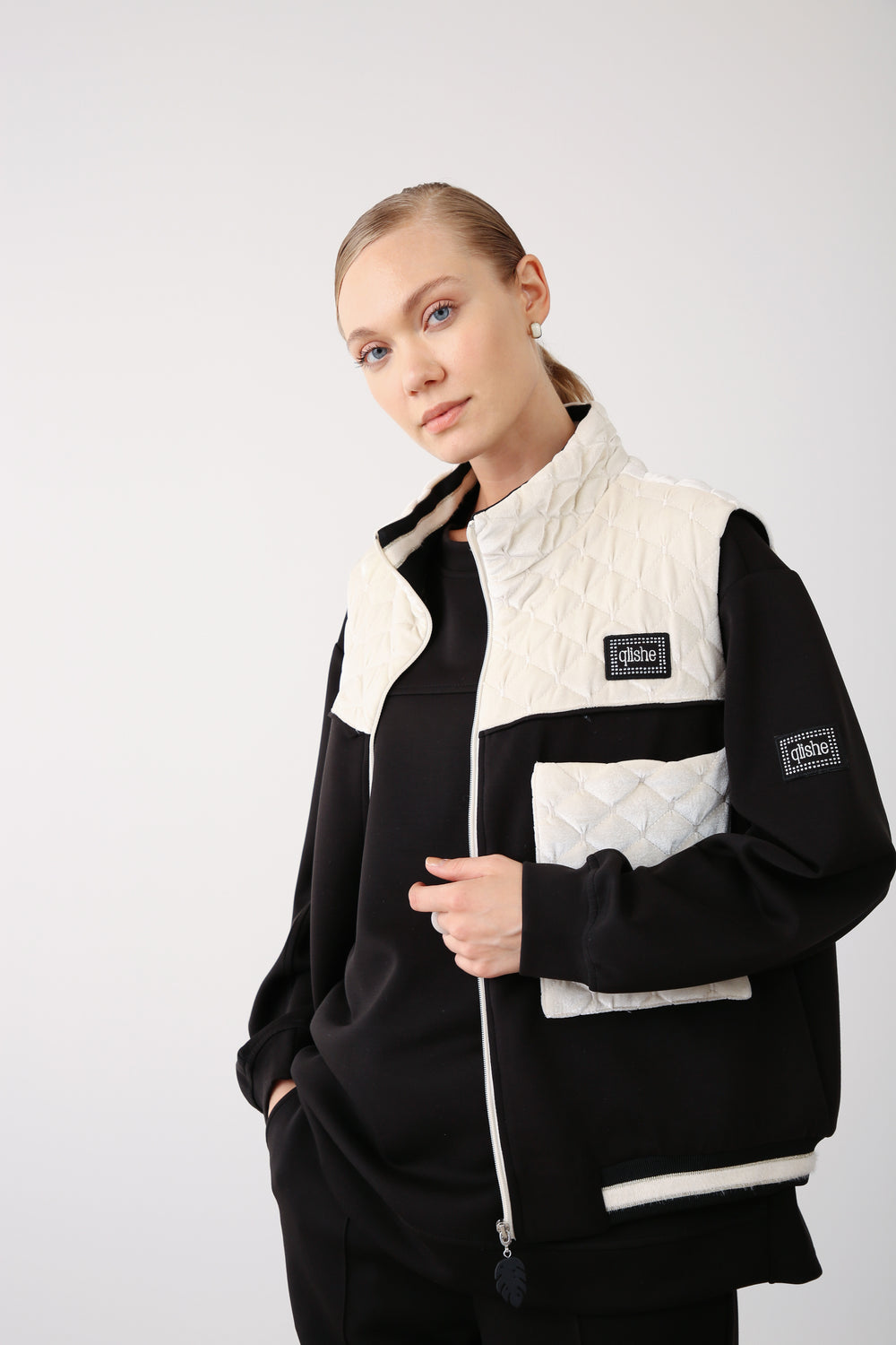 Wholesale Oysho Fabric Quilted Vest - Black