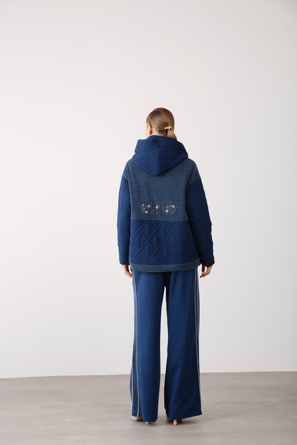 Wholesale Premium Quilted Fabric Pocket Embellished Detailed Jacket - Indigo