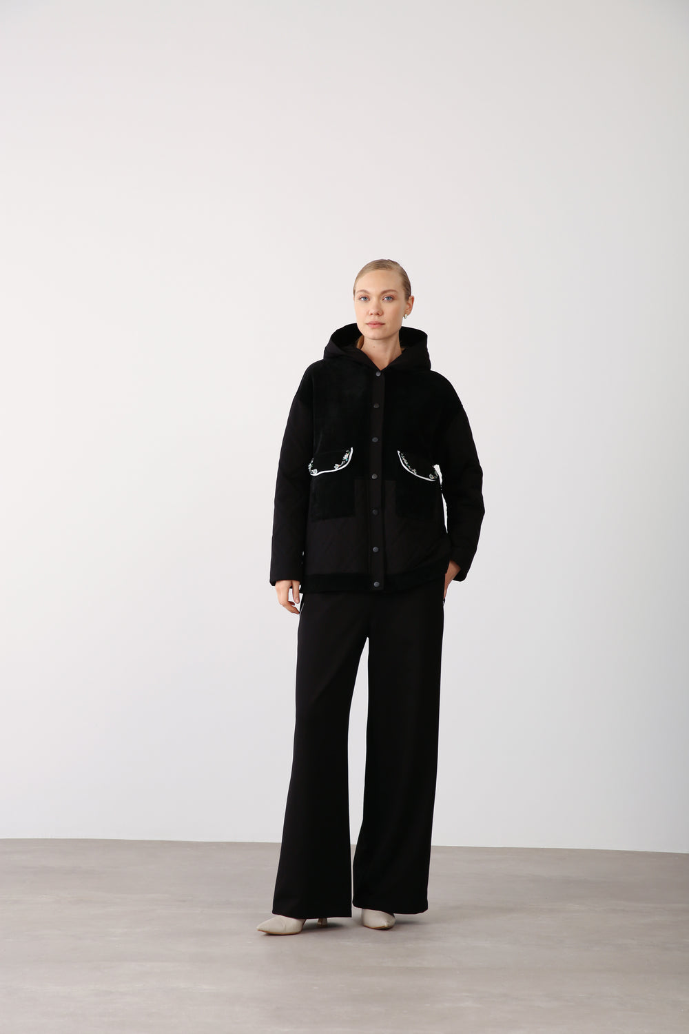 Wholesale Two Thread Elastic Waist Wide Leg Pants – Black
