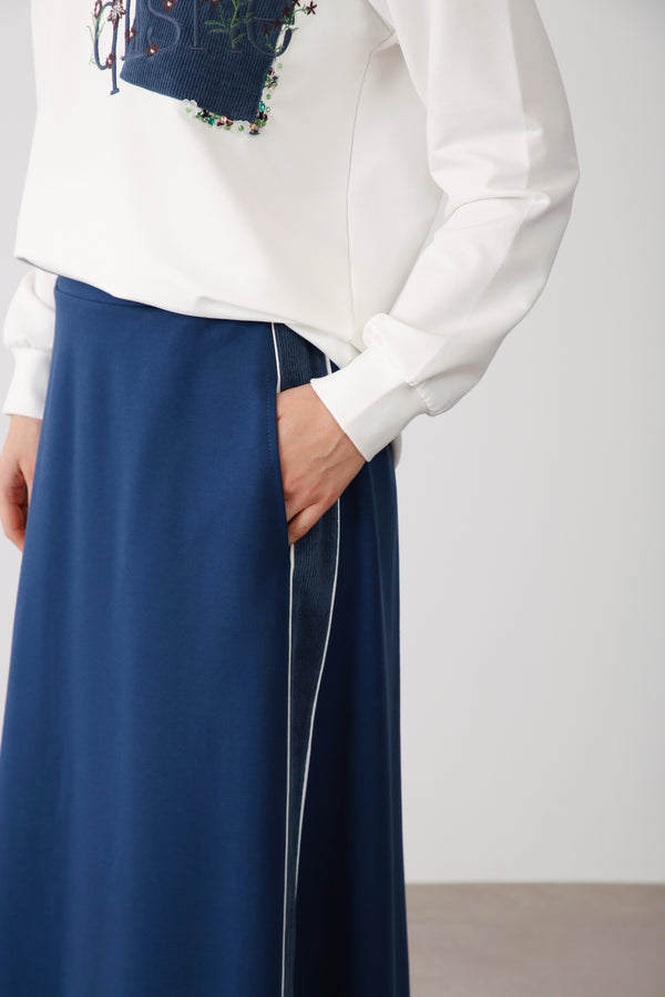 Wholesale Two Thread Fabric Contrast Side Detailed Long Skirt – Indigo