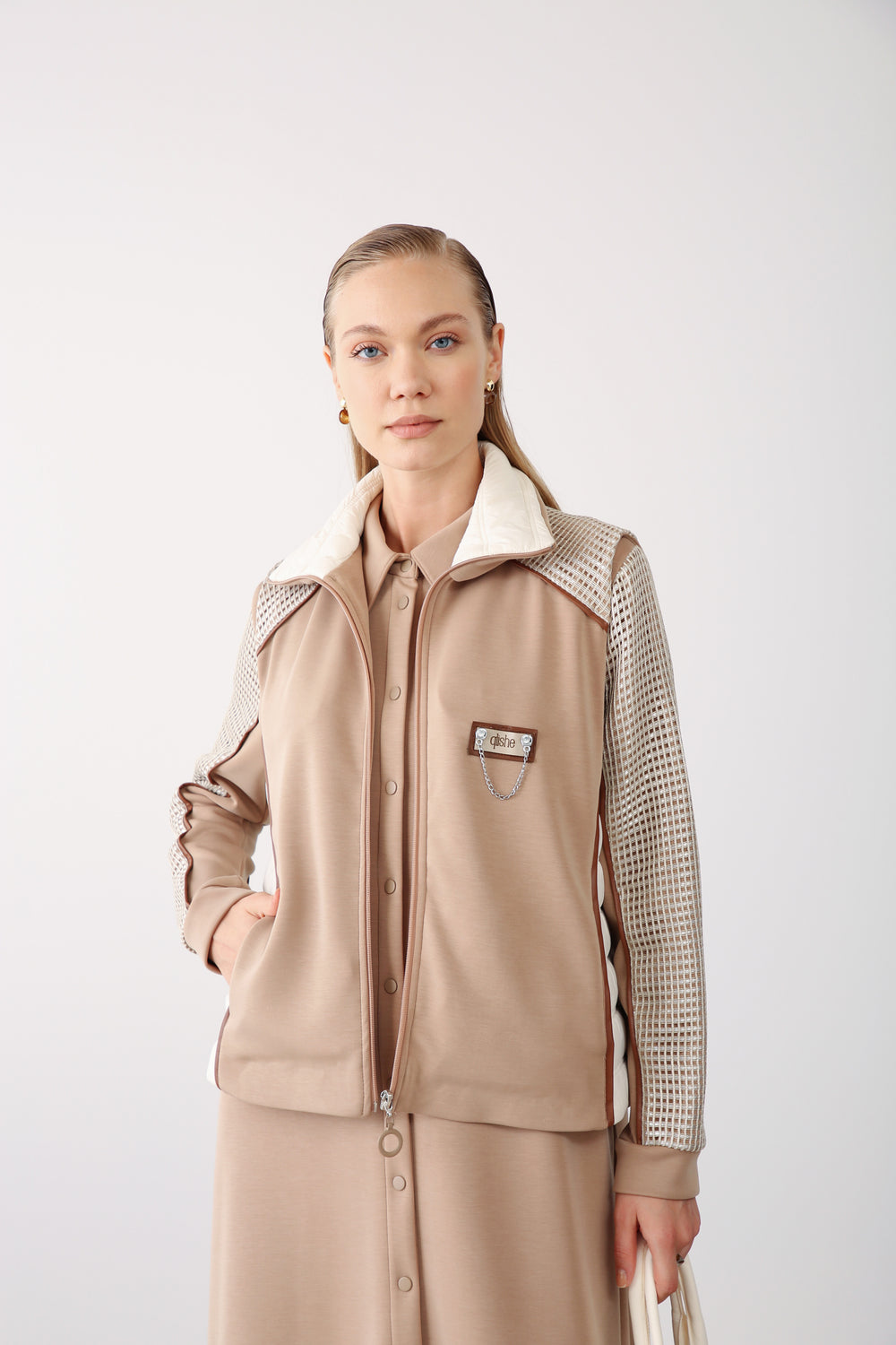 Wholesale Oysho Quilted Faux Leather Detailed Vest – Beige