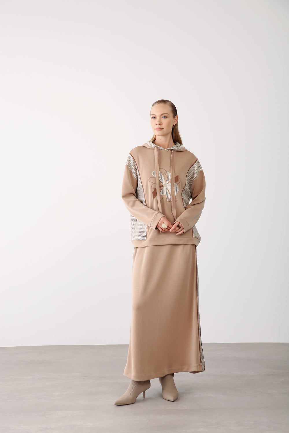 Wholesale Oysho Mesh-Panel Skirt - Beige