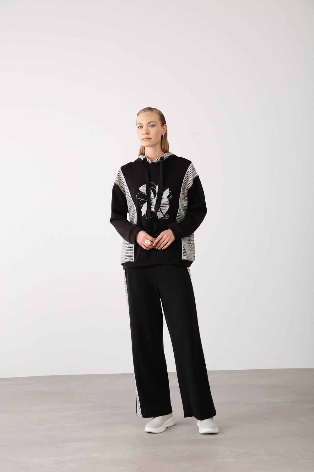 Wholesale Oysho Mesh-Detail Sweatshirt - Black