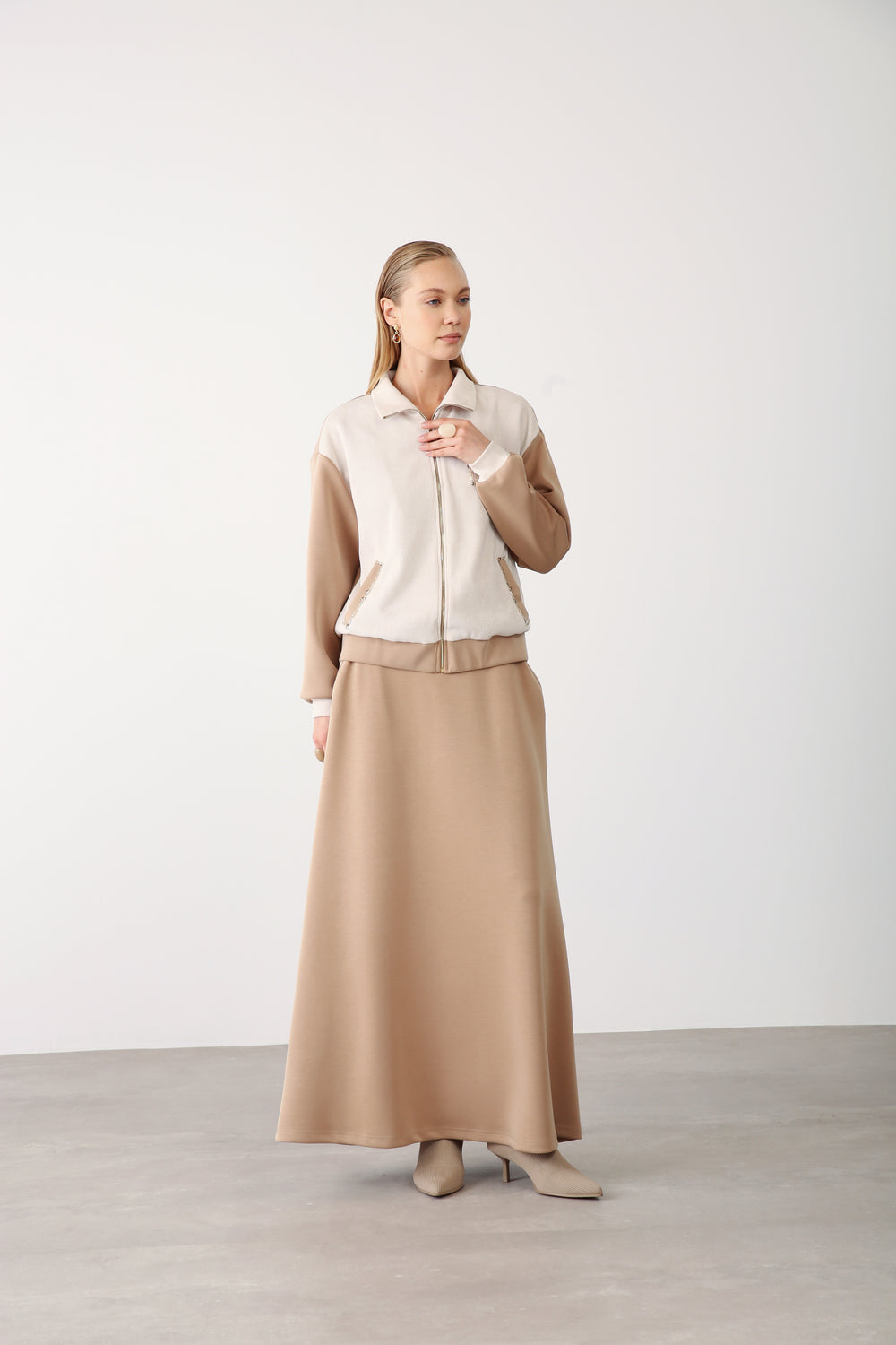 Wholesale Oysho Fabric Elastic Waist Long Skirt – Camel