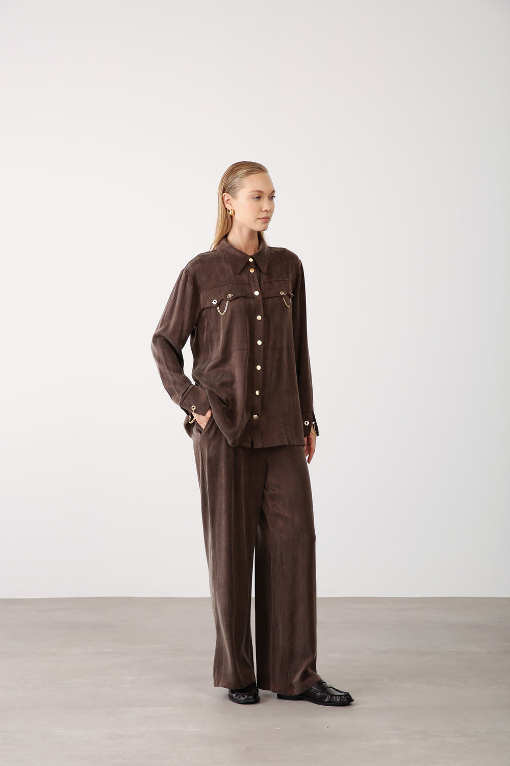 Wholesale Cupra Chain-Detail Pants - Brown