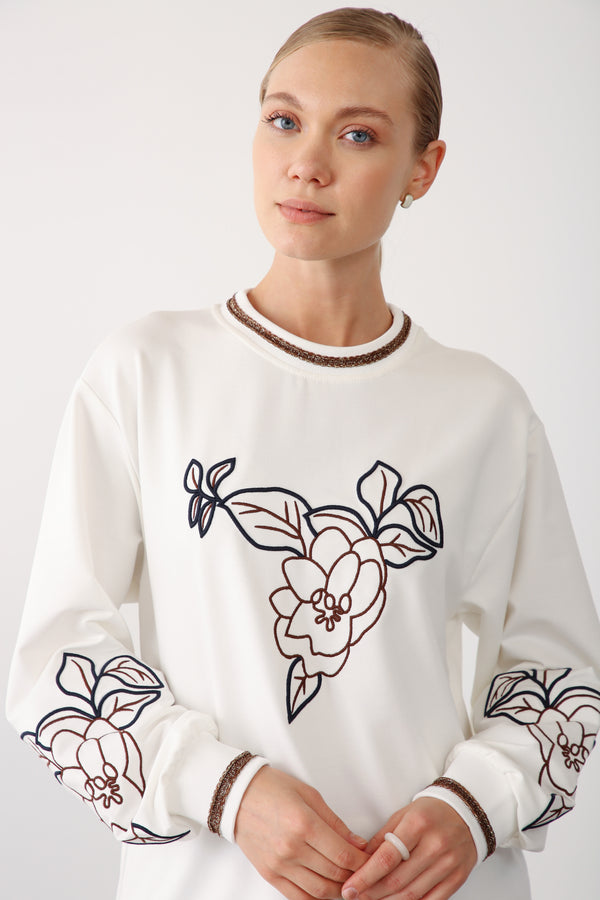 Wholesale Two-Thread Fabric Embroidered Sweatshirt - Brown