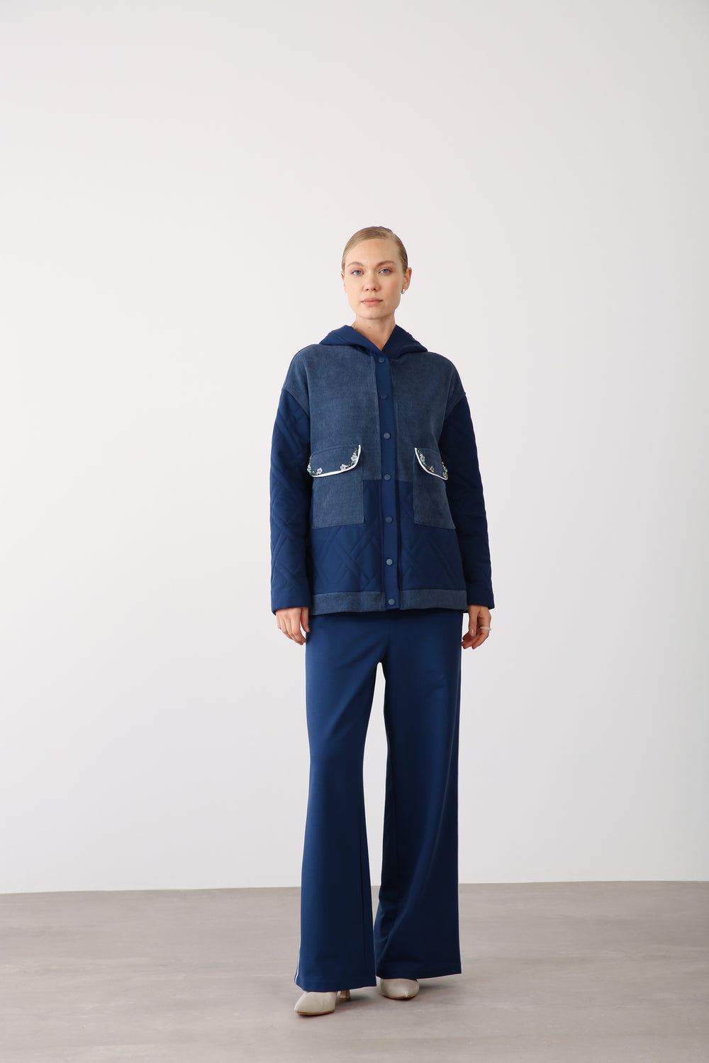 Wholesale Two Thread Elastic Waist Wide Leg Pants – Indigo