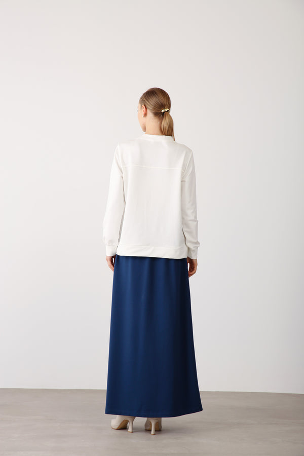 Wholesale Premium Combed CottonEmbroidered Detail Sweatshirt – Indigo